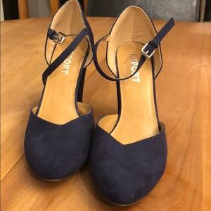 Report Heels